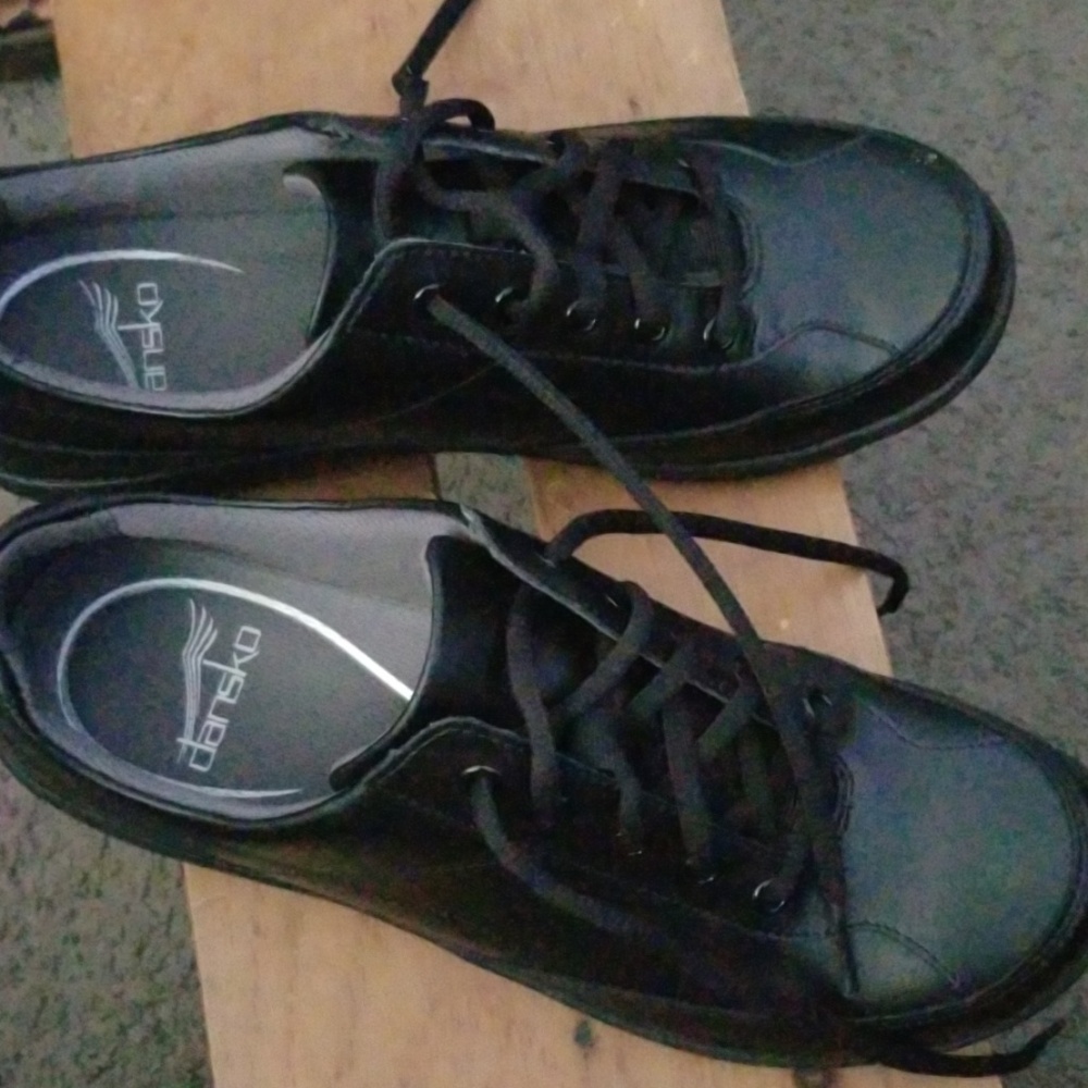 Women support shoes